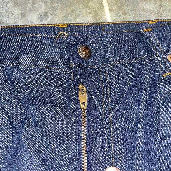Vintage Levi’s Dark Wash Hardwear Flared Jeans - 35 x 27 - Picture 8 of 8